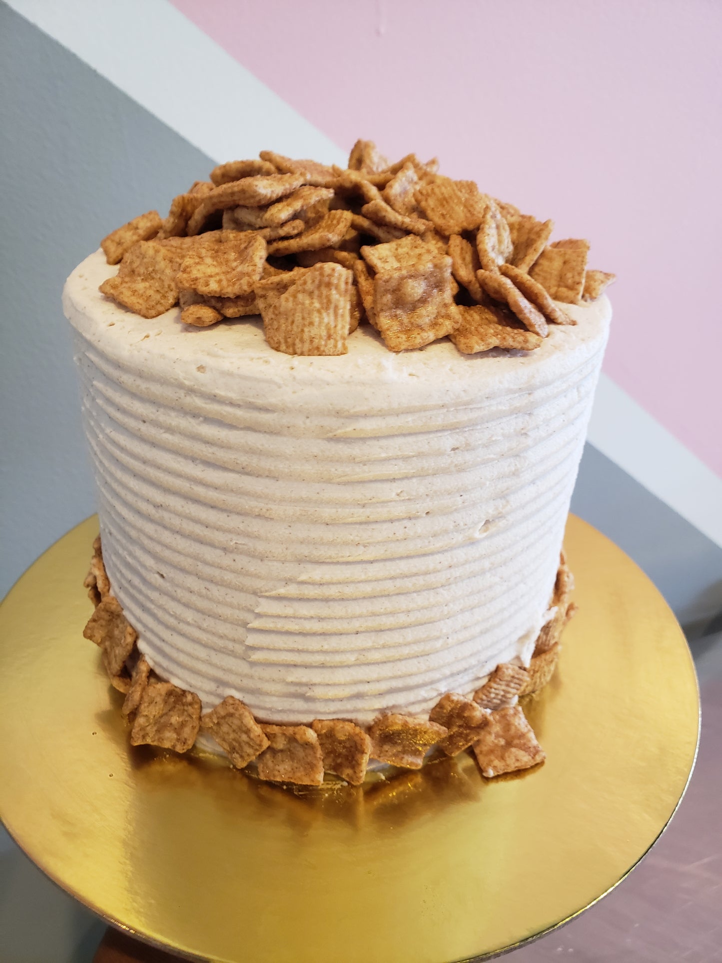 Cinnamon Toast Crunch Cake