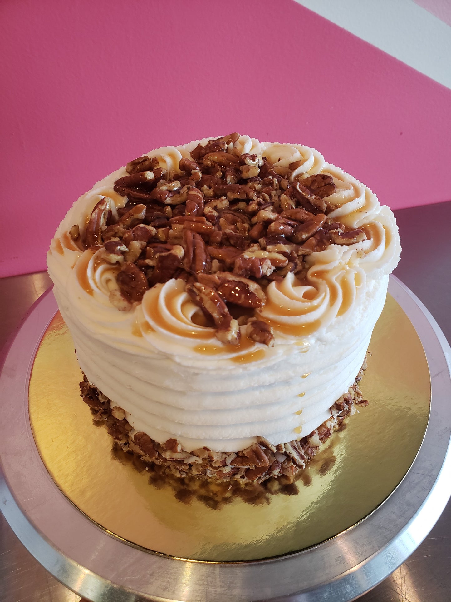 Caramel Pecan Cake